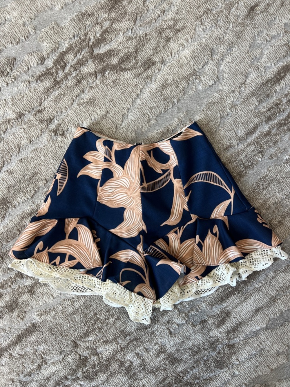 PatBO Stargazer Ruffle Hem Floral Navy Shorts